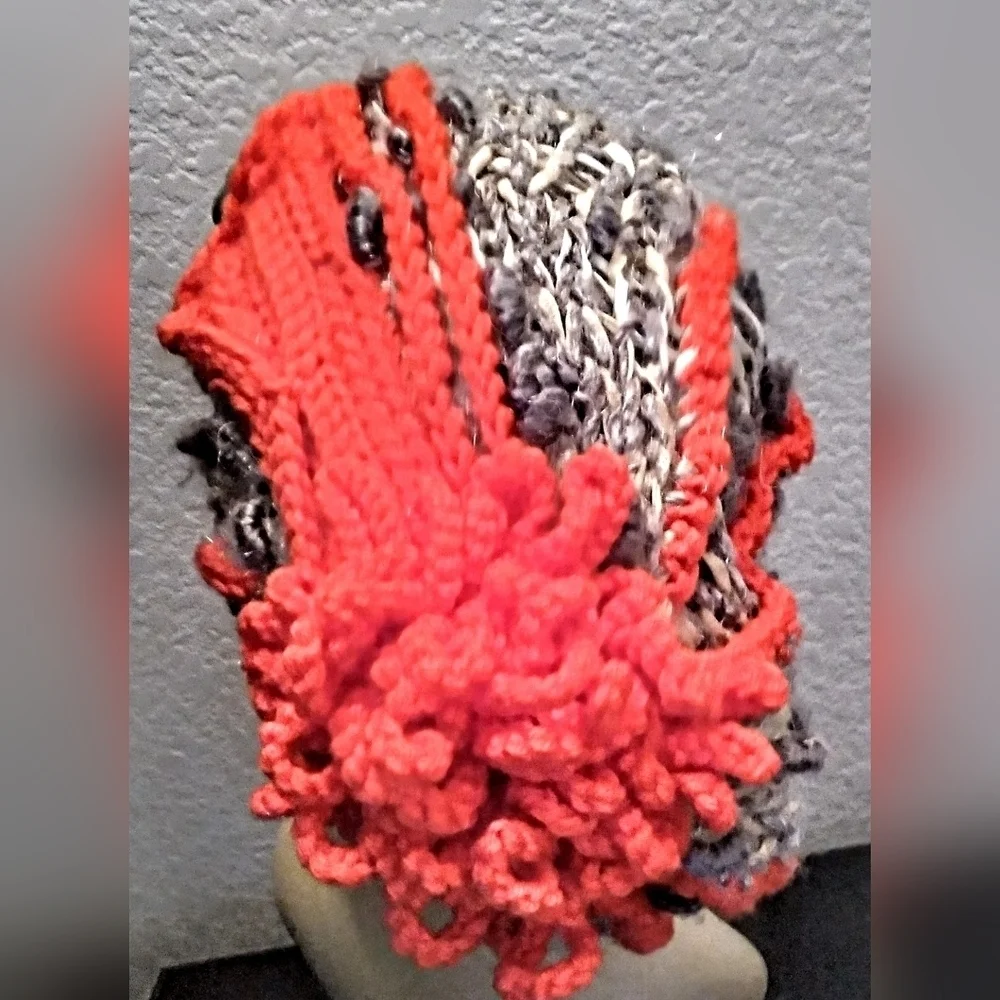 NWT Novelty Knit Hat With Free Form Crochet Accents - Picture 2 of 6